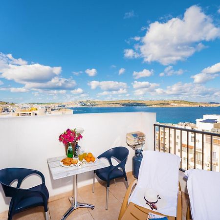 Penthouse With Seaview Terrace Διαμέρισμα Σεντ Πόλς Μπέι Εξωτερικό φωτογραφία